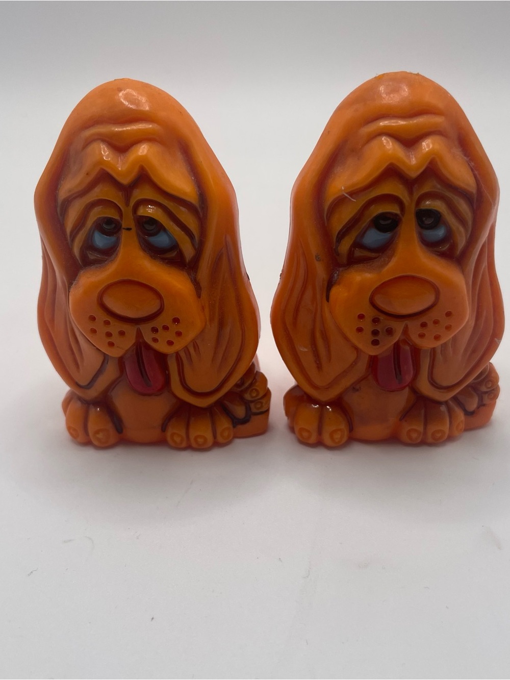 Orange Basset Hound Dog Figurine Salt and Pepper Set